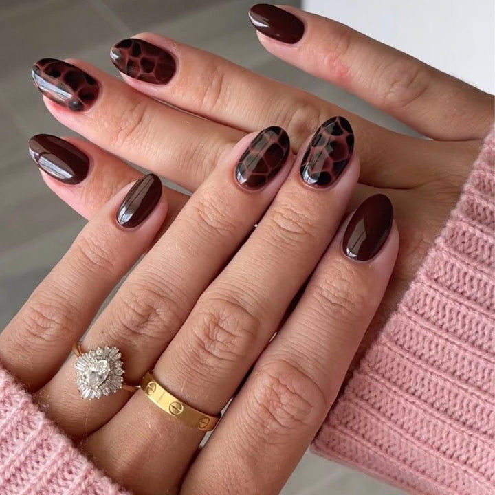 Artful Nail Art with Modern Design Kalsten