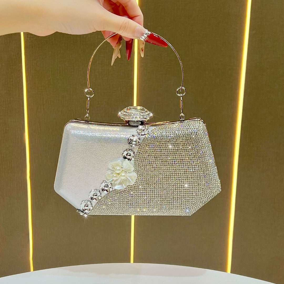 Glamorous Rhinestone-Embellished Clutch Purse
