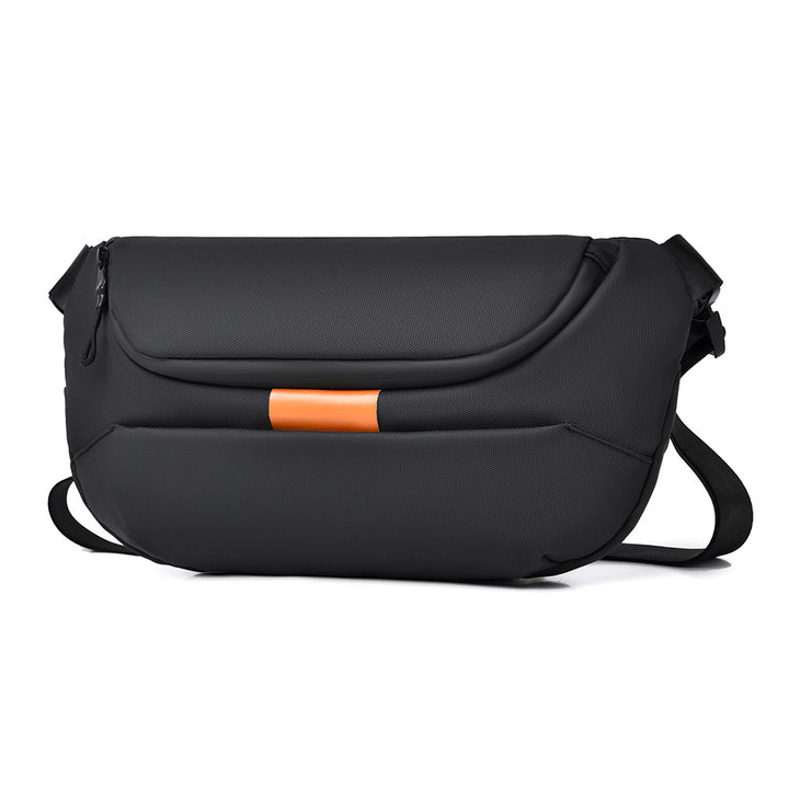 Sporty shoulder bag with versatile storage Kalsten