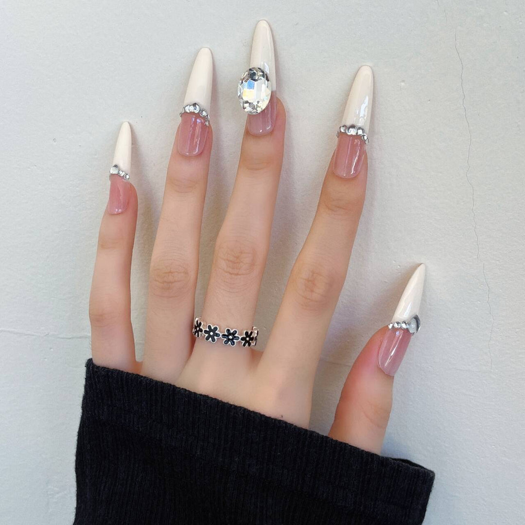 Elegant Stiletto Press-On Nail Art Kalsten