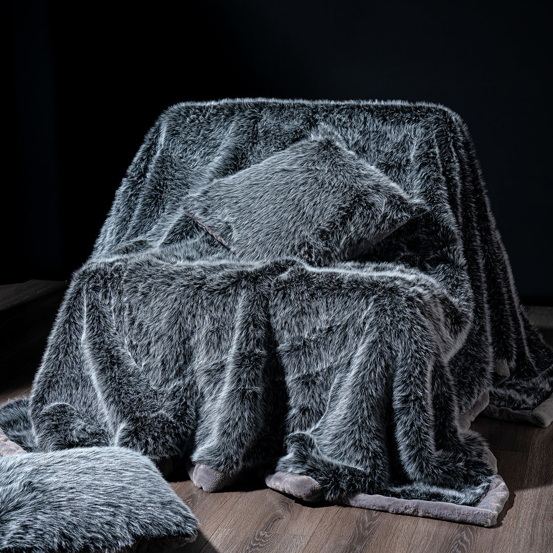 Luxurious Faux Fur Throw Blanket Kalsten 1787118668