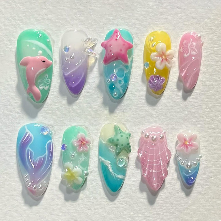 creative nail art set with maritime motifs and sparkling accents Kalsten