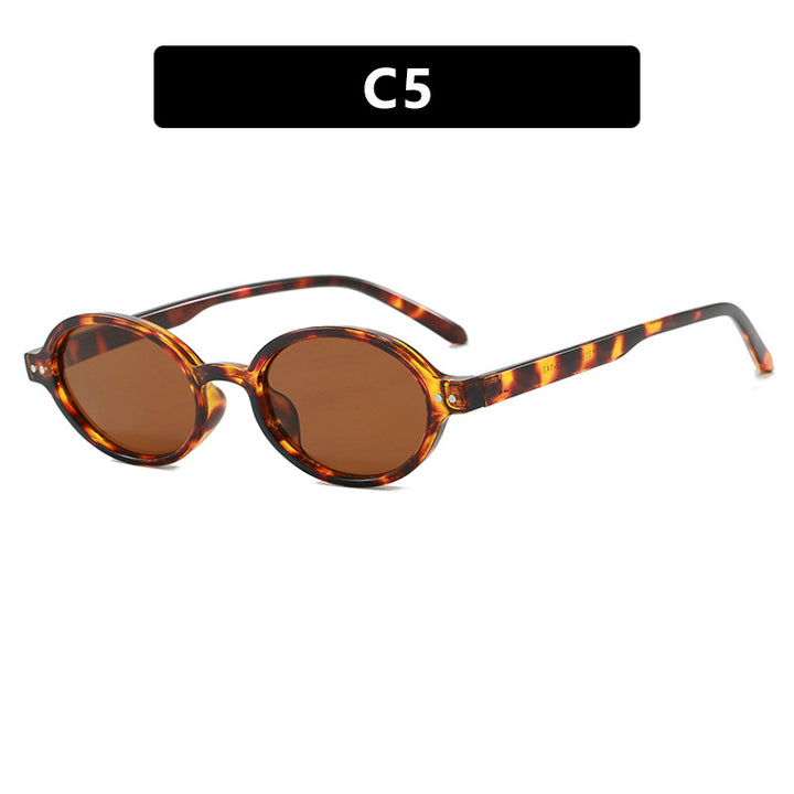 Ladies fashionable oval-shaped sunglasses with fancy frame Kalsten