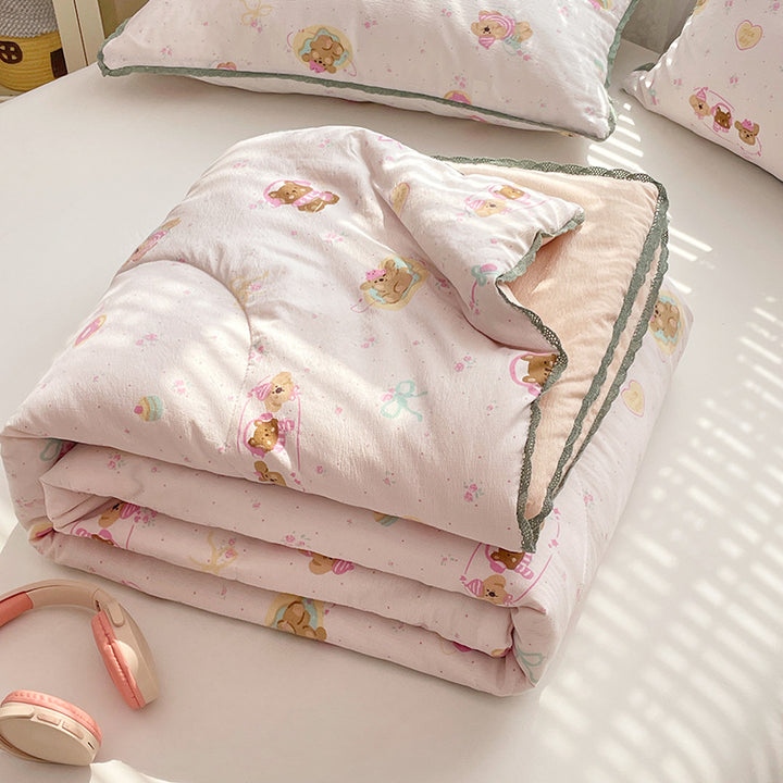 Ladies comfort duvet with delicate floral pattern and high-quality filling Kalsten
