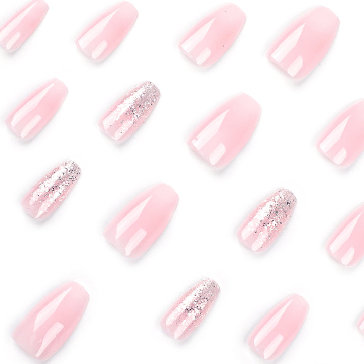 Artful Gel Nails with Glitter and Ombre Effects Kalsten