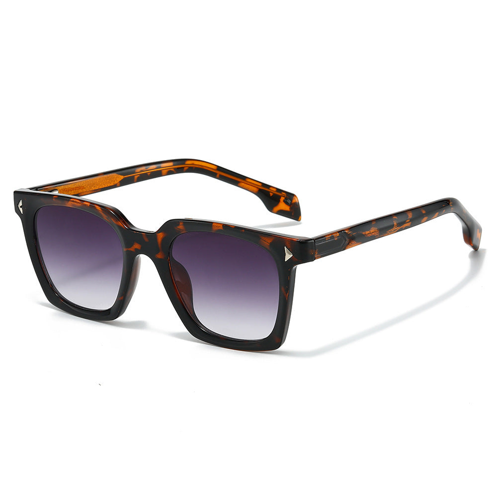 Retro-Inspired Oversized Geometric Sunglasses Kalsten