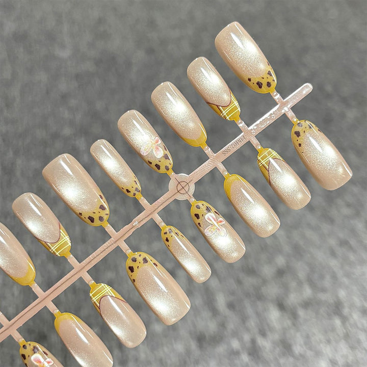 Decorative Press-On Nail Set Kalsten