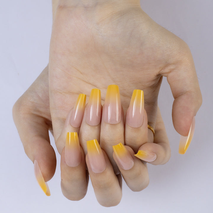 Acrylic Nail Set with Ombre Effect Kalsten