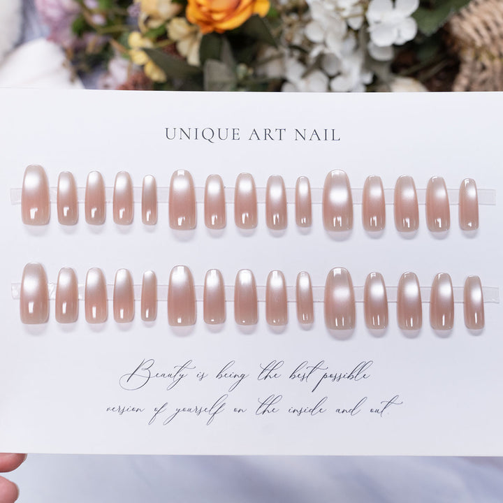 Elegant Press-On Nail Art