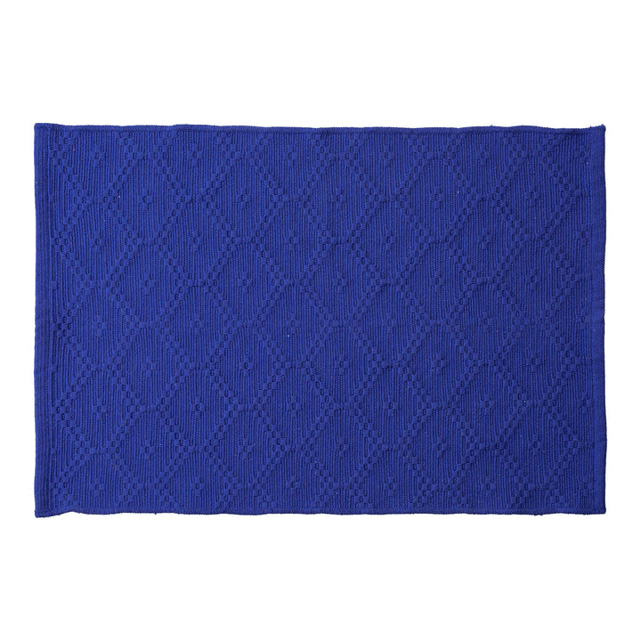 Rectangular woven table mat with diamond structure and fine cotton blend