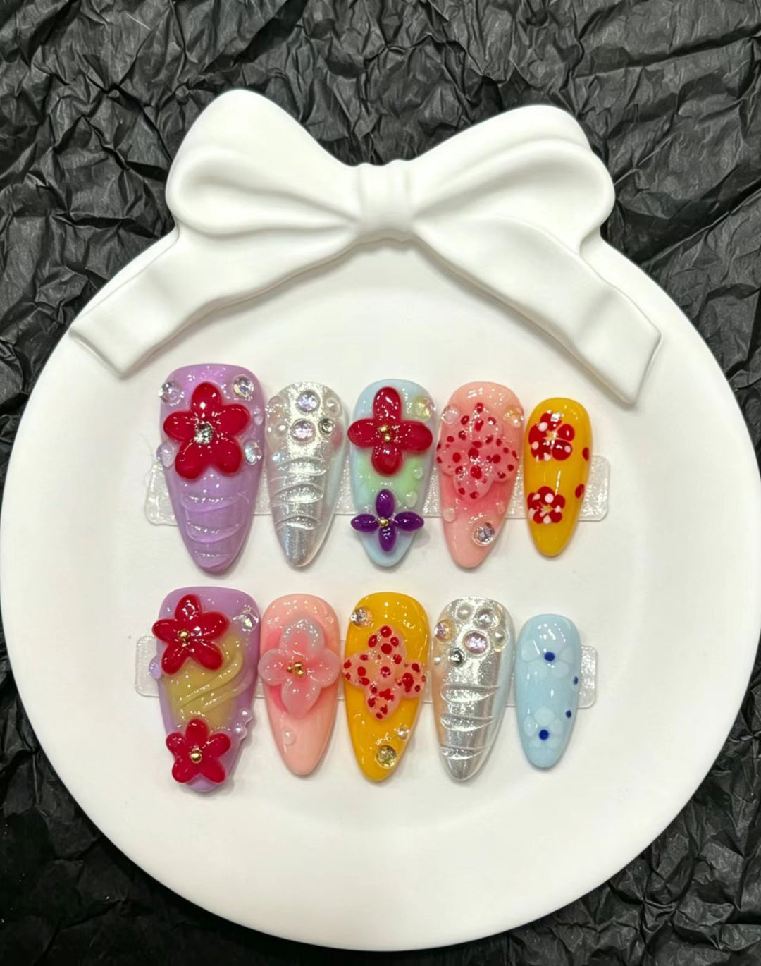 Artistic Floral Press-On Nails Set