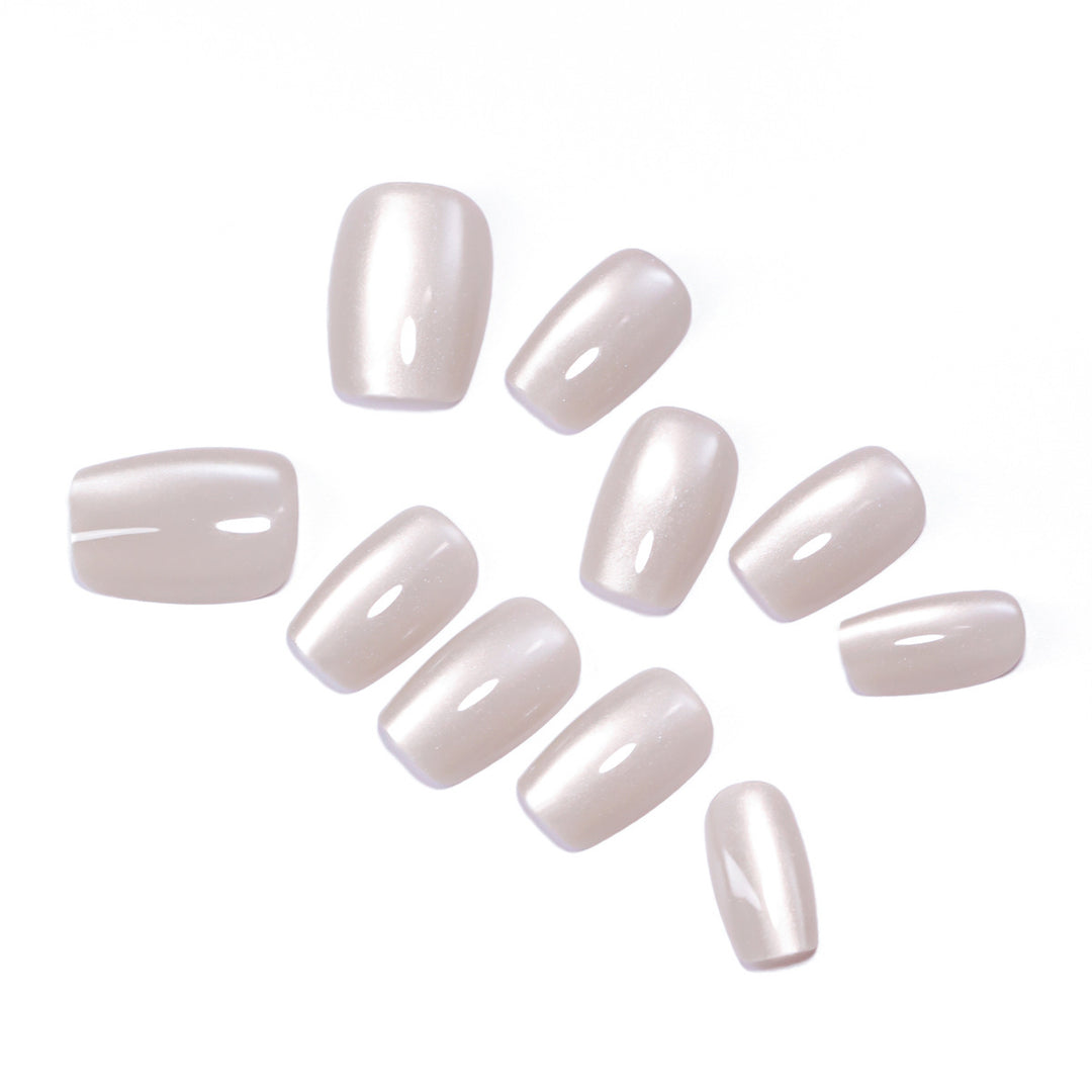 Artificial nail art with shiny surface Kalsten