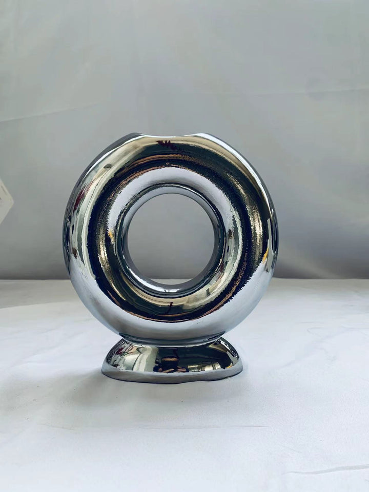 Modern Decorative Centerpiece Kalsten