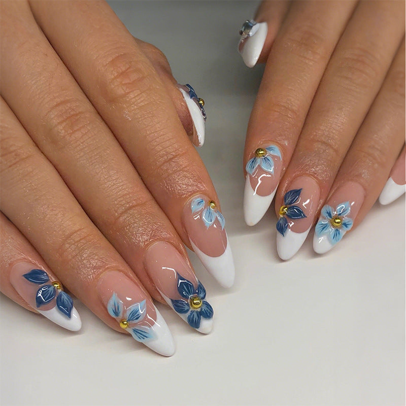Press-On Nail Set with Floral Embellishments Kalsten