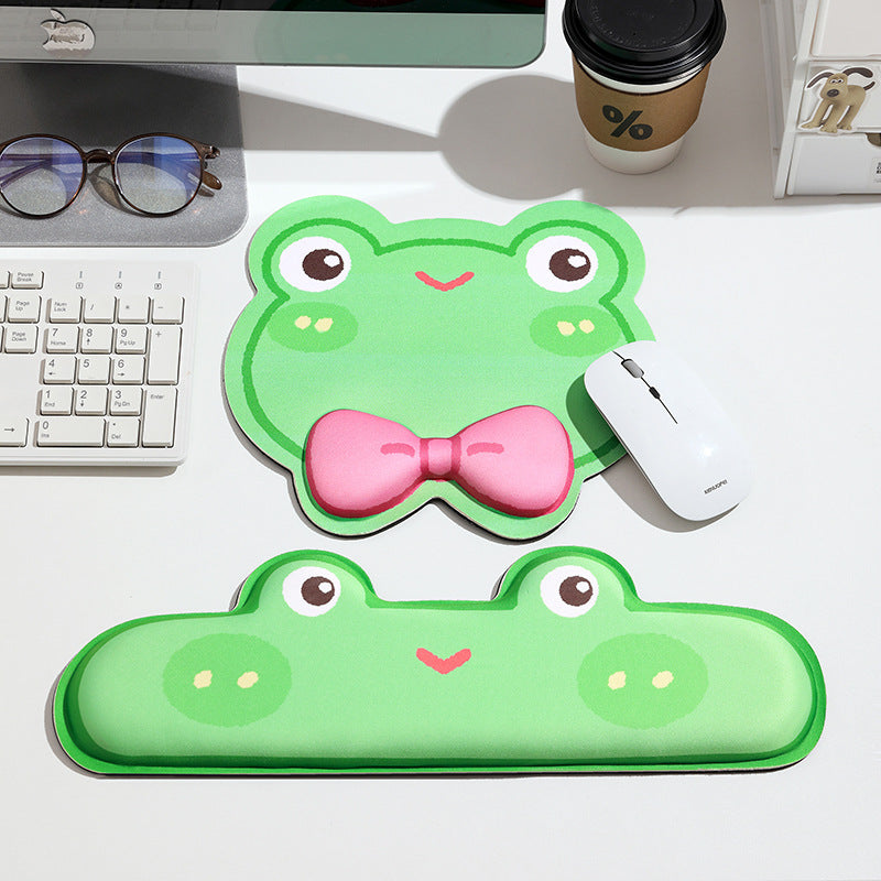Fun-Themed Frog Design Mouse Pad Set