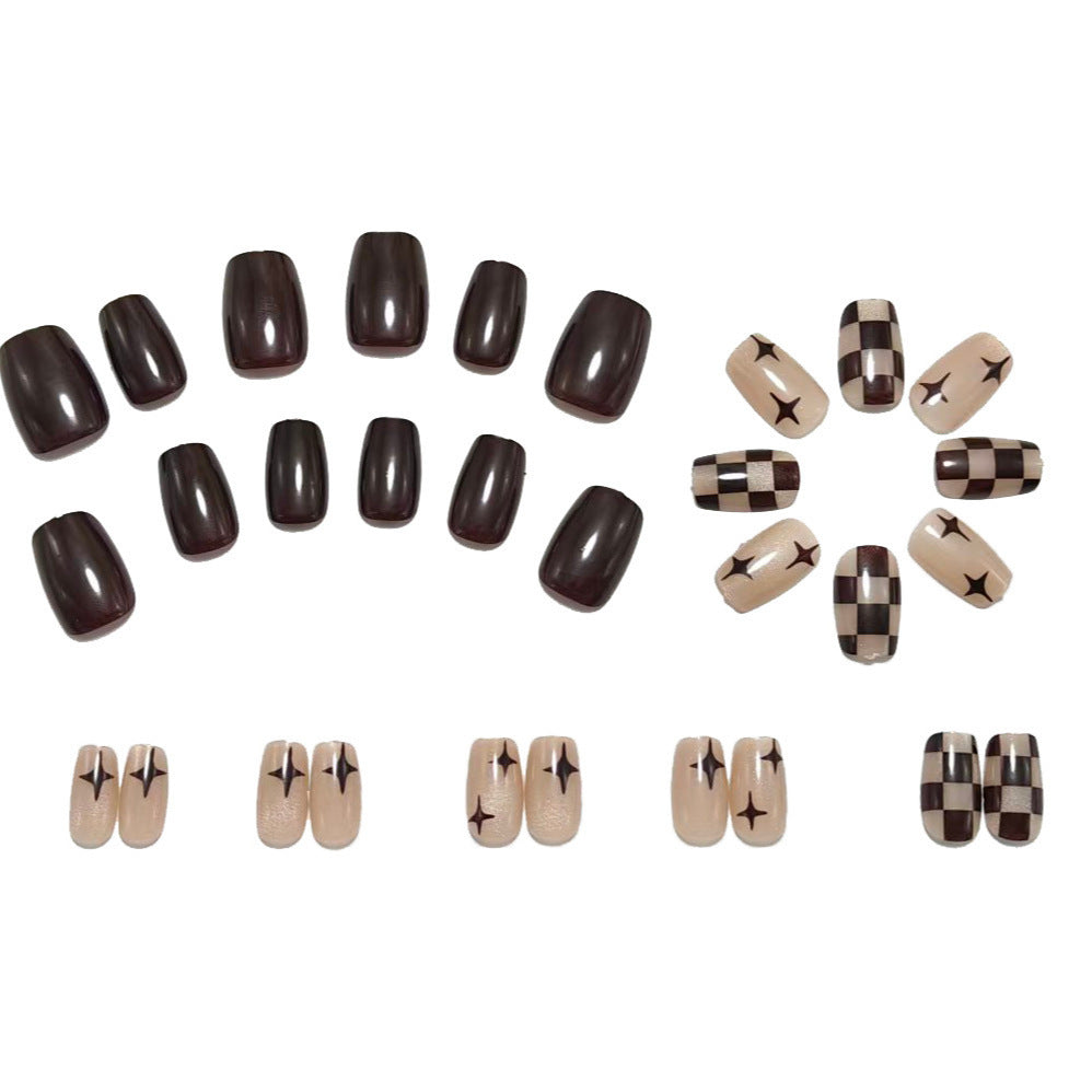 Artificial nails with modern geometric patterns Kalsten