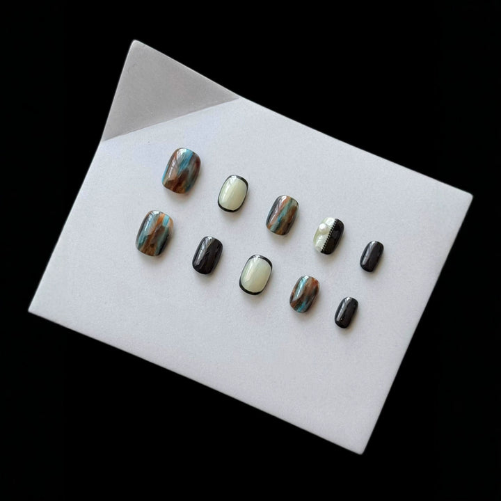 Artistic Abstract Press-On Nail Set