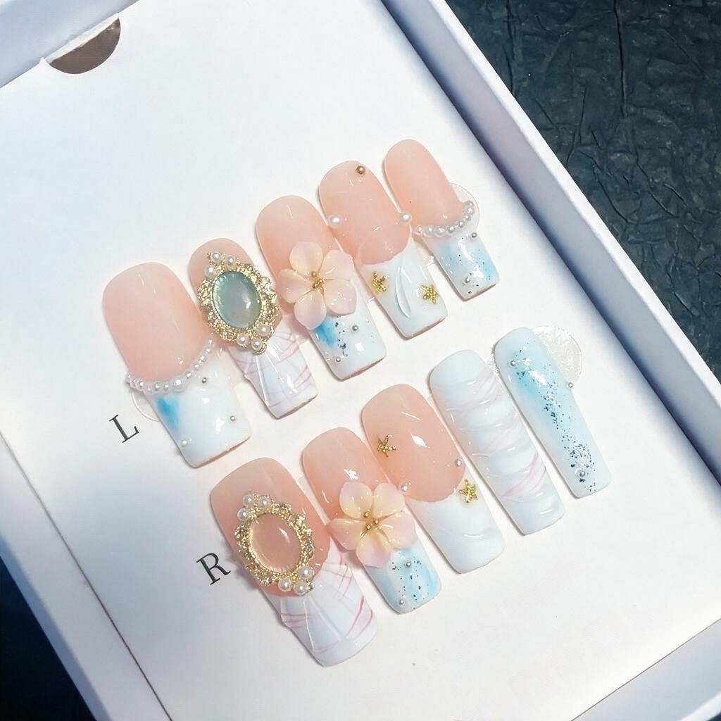 Floral Embellished Press-On Nail Set