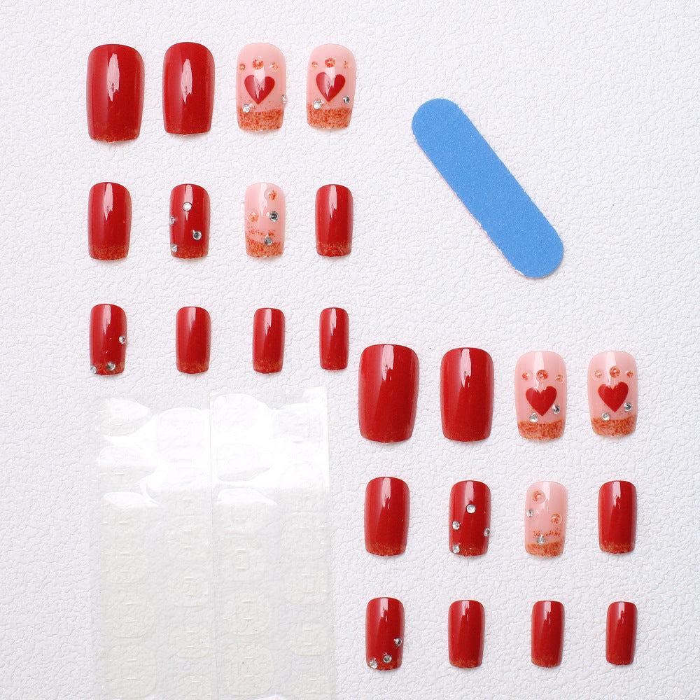 Glamorous Heart-Accent Press-On Nails Kalsten