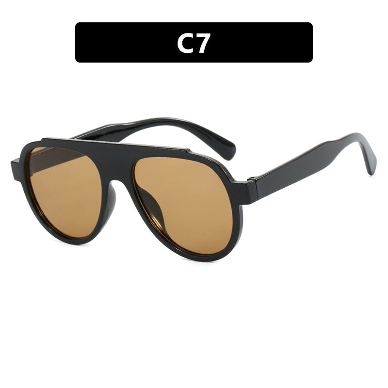 Women Vintage-Style Sunglasses with Elegant Plastic Frame in Leopard Pattern Kalsten