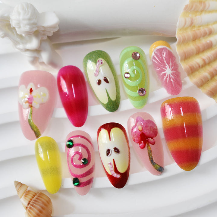 Playful Decorative Press-On Nail Art Set Kalsten