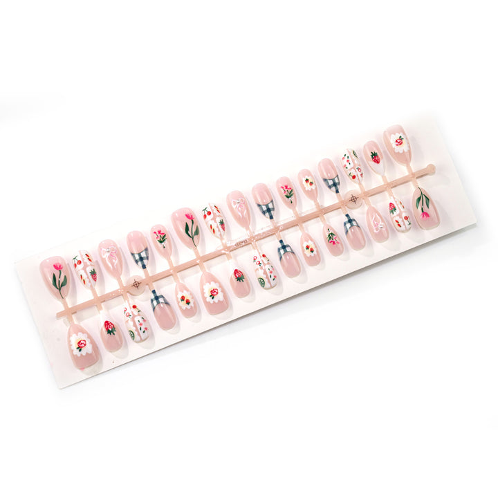 Floral-Themed Press-On Nail Art Set Kalsten