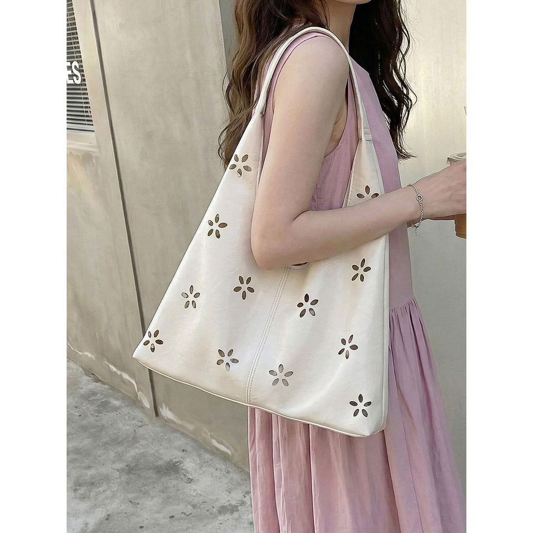 Floral Cut-Out Shoulder Bag Kalsten