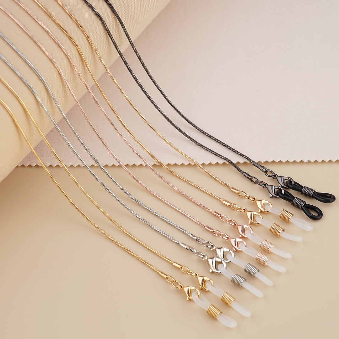 Sleek Metal Eyewear Chain Kalsten