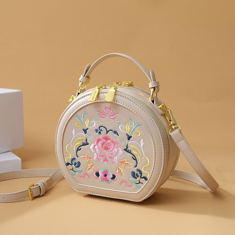 Vintage Floral Embroidered Handbag Kalsten