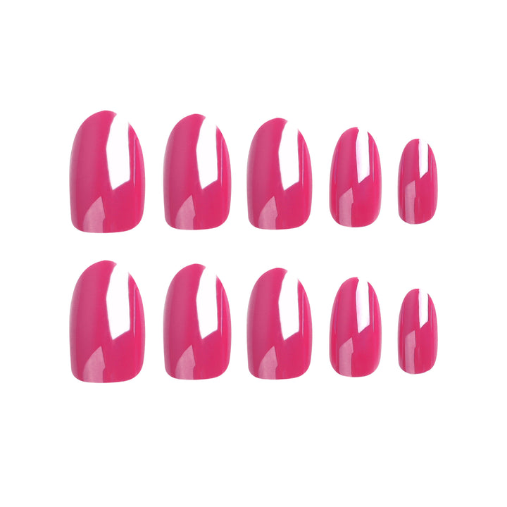 Artful nail art in trendy design Kalsten