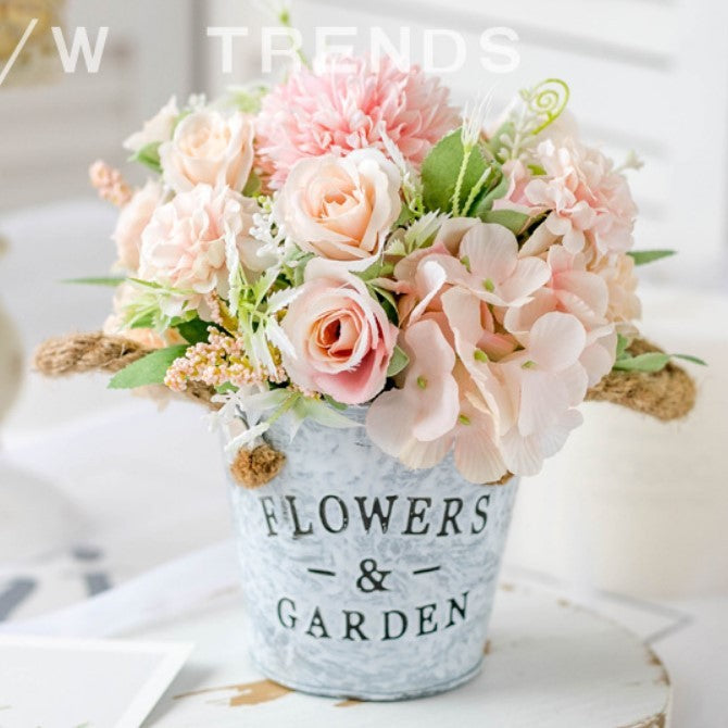 Modern Flower Arrangement