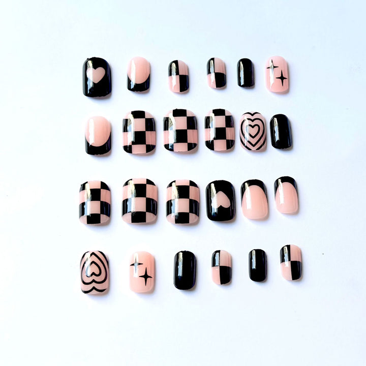 Artistic Nail Art Kit