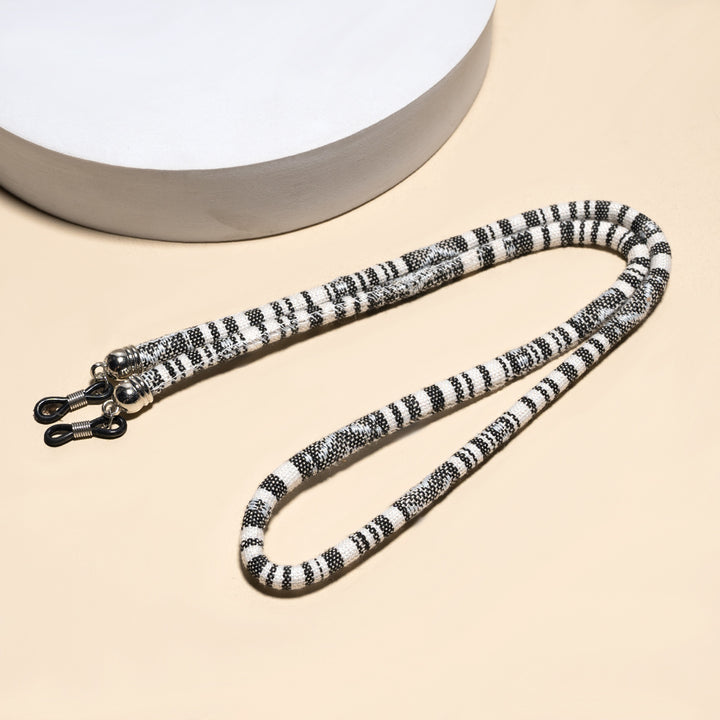 Handmade Decorative Eyewear Retainer kalsten