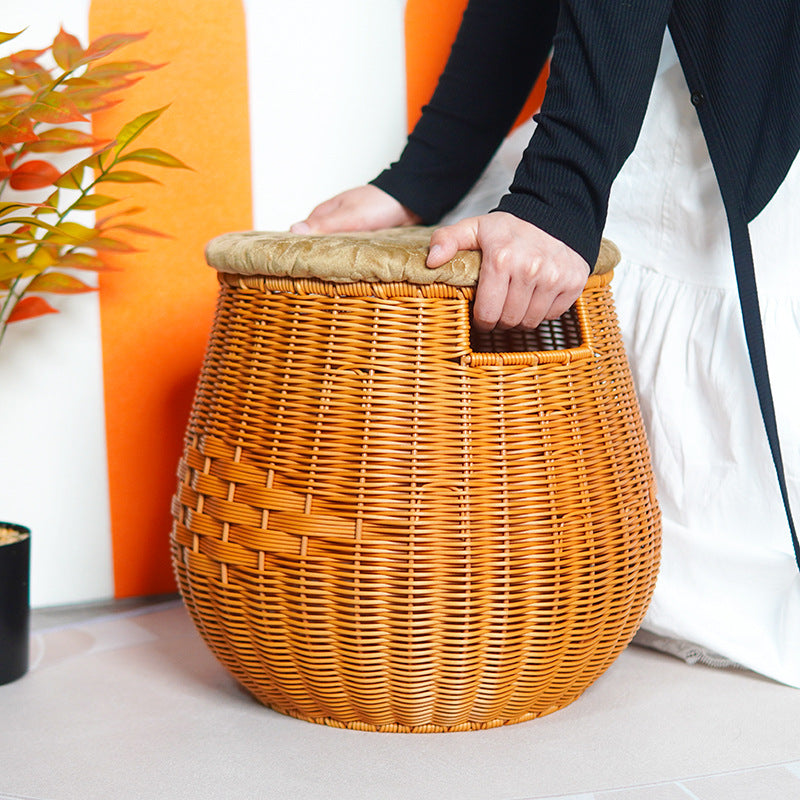 Cozy Rattan Storage Ottoman Kalsten
