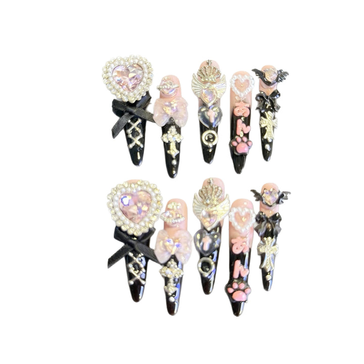 Artistic Nail Art Tips