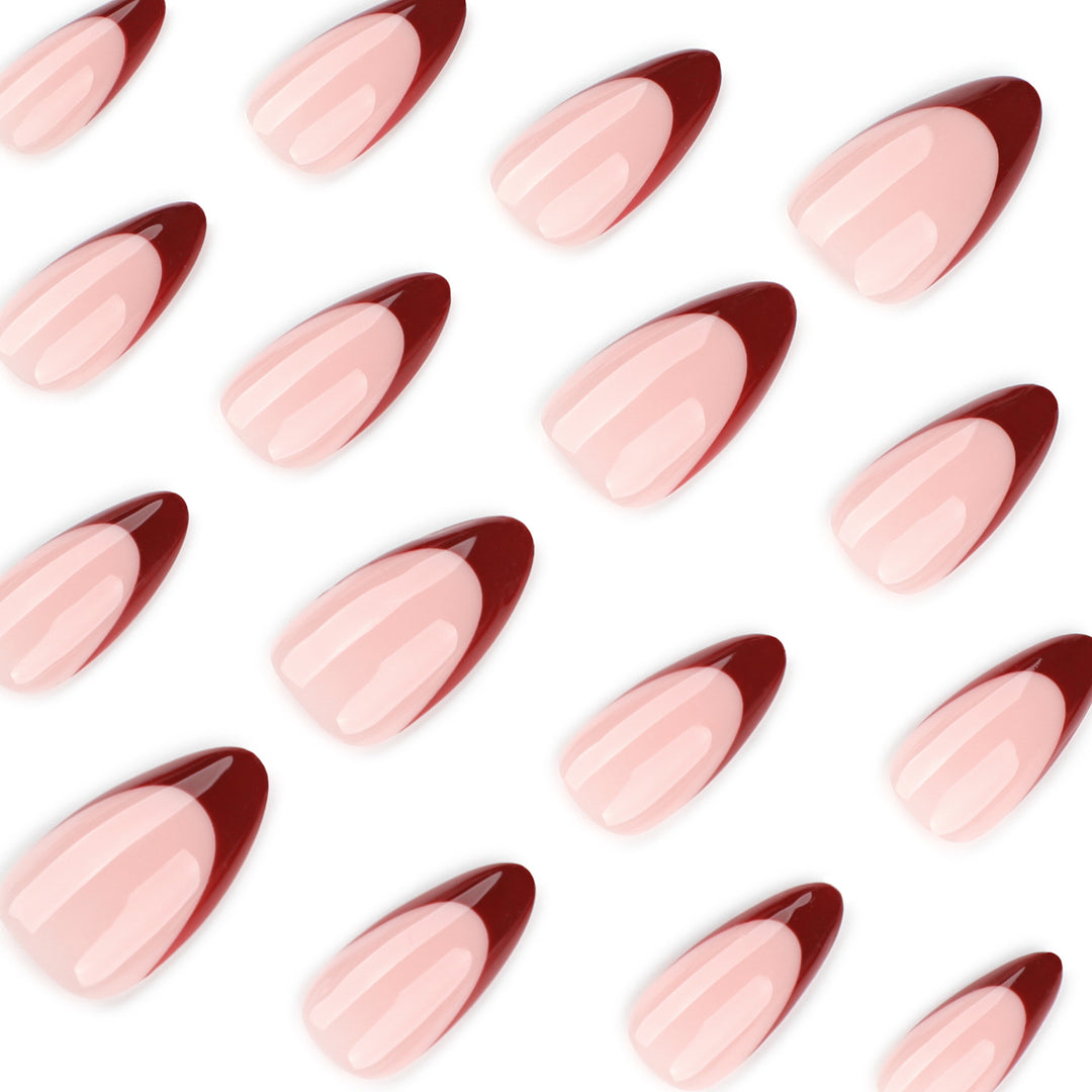 Artful Nail Art with Elegant French Tip and Atmospheric Design Kalsten