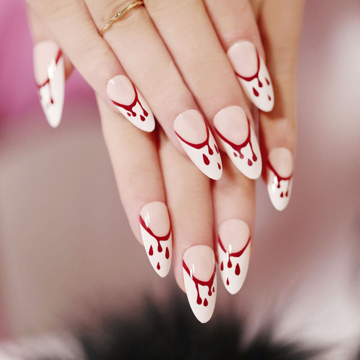 Artful Nail Art in Halloween Design Kalsten