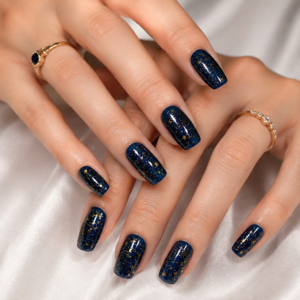 Elegant Artificial Nails In Luxurious Star Design Kalsten