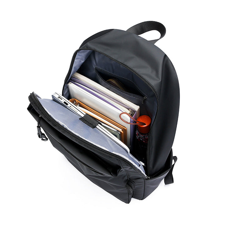 Multifunctional backpack with hybrid design and waterproof features Kalsten