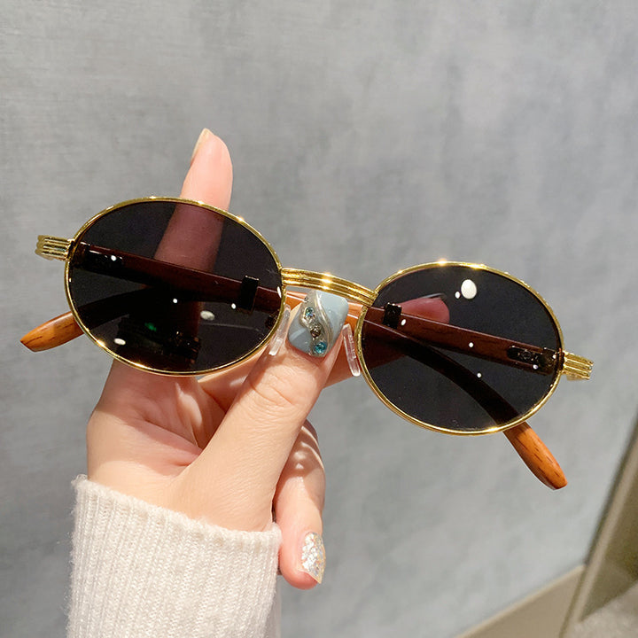 Ladies fashionable sunglasses with elegant shine and comfortable temples Kalsten
