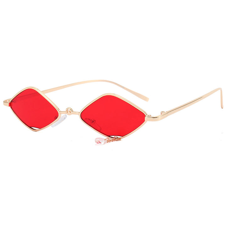 Ladies fashionable sunglasses with faceted frame Kalsten