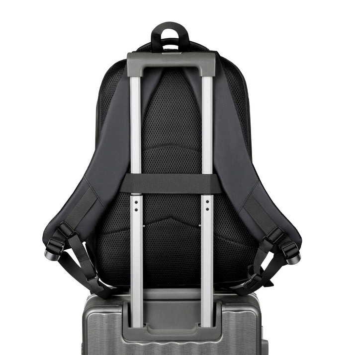 Functional and Elegant Laptop Bag Kalsten