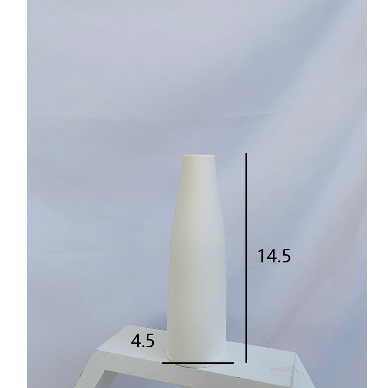 Elegant Ribbed Ceramic Vase Kalsten