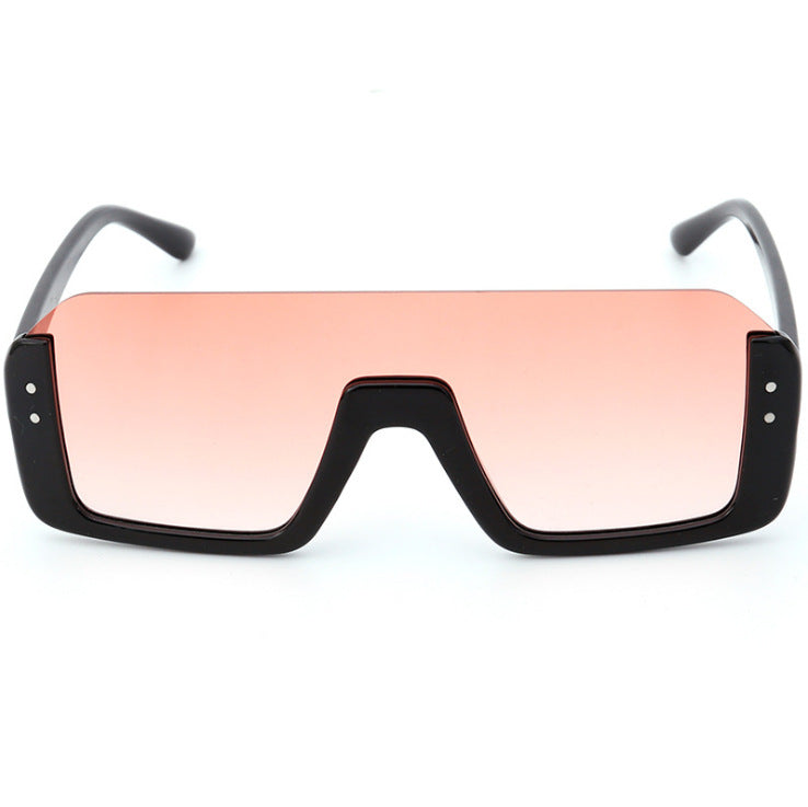 Women's Sporty Shield Sunglasses with Modern Design Kalsten