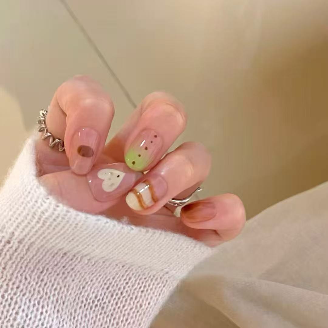 Artistic Cat-Themed Press-On Nail Art Set Kalsten