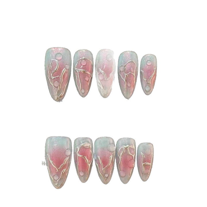Artistic Press-On Nail Art Set with Charming Metallic Designs