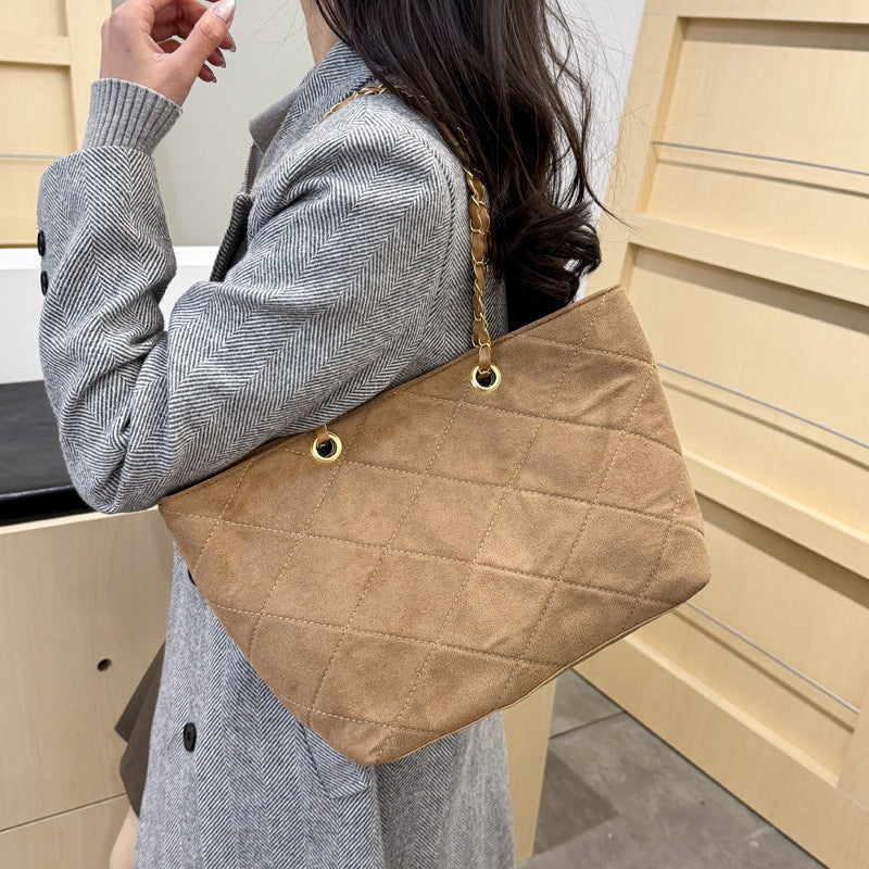 WoQuilted Suede Shopping Tote Kalsten