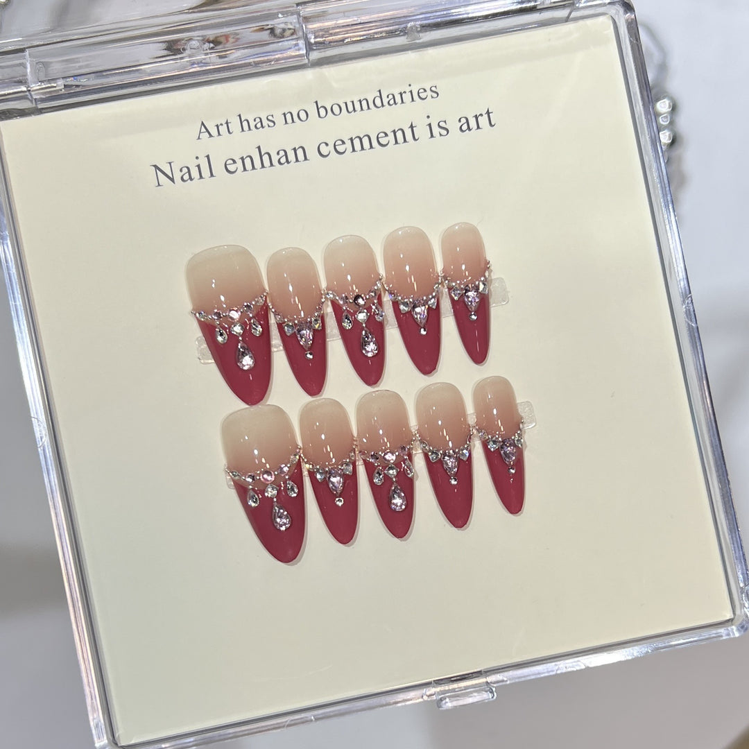 Luxurious Press-On Nail Art Set with Rhinestone Detailing Kalsten