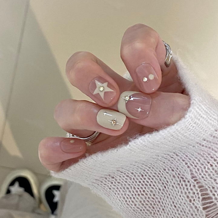 Stylish Press-On Nail Set with Elegant Floral Accents Kalsten