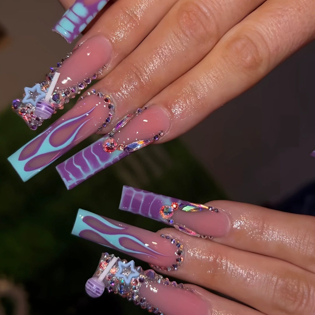 Decorative Long Press-On Nail Extensions Kalsten